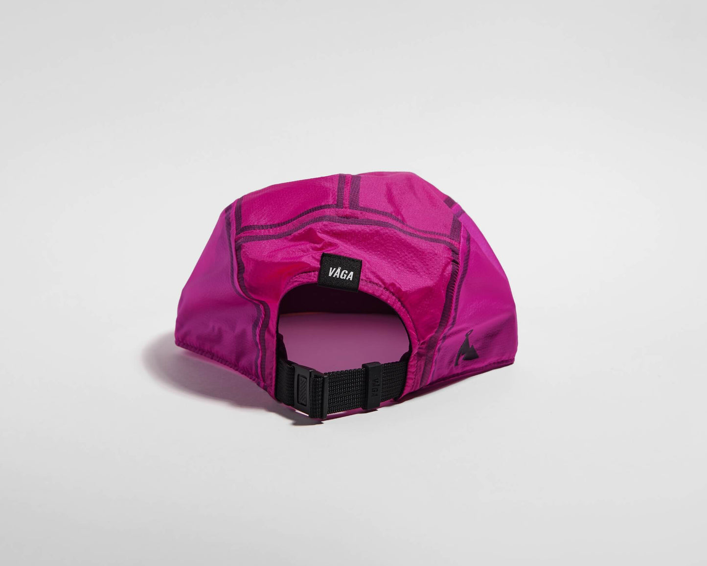 FEATHER LIGHT CAP
