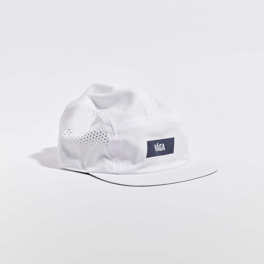 FEATHER RACING CAP
